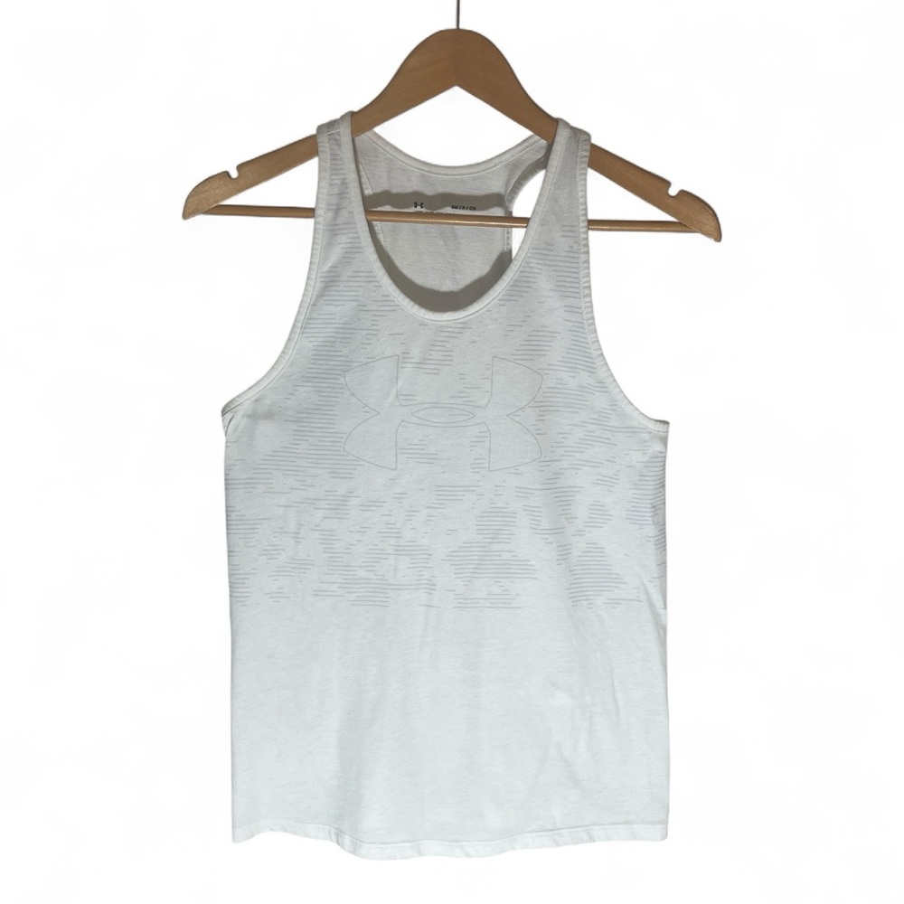 C38- Women’s Medium Under Armour White Tank Top